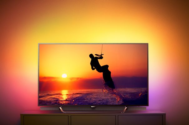 Philips-LED-TV 8602: Dank Quantum-Dot-Technologie Premium-UHD-Qualität in der 8000er-Serie.