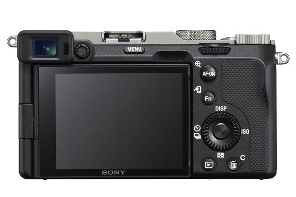 Scharf per Fingertipp: Das drei Zoll grosse LC-Display der Sony Alpha 7C besitzt 921'000 Bildpunkte, lässt sich aufklappen und unterstützt Touch-Autofokus.