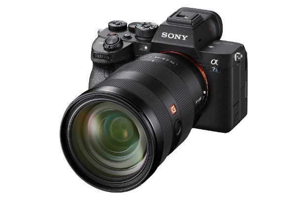 Die neue Vollformatkamera Alpha 7S III von Sony verbindet legendäre Low-Light-Performance mit erstklassigen Videofeatures.