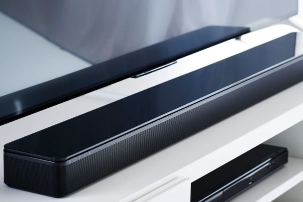 Die Soundbar Bose SoundTouch 300.