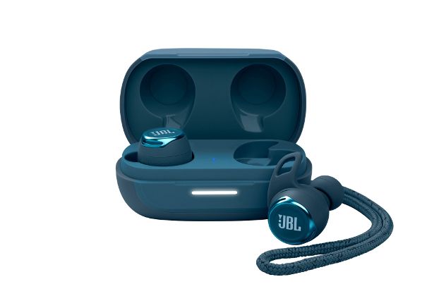 JBL Reflect Flow PRO in BLUE wie der Ozean.