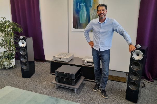 Marc Staubli ist Geschäftsführer der B&W Group (Schweiz) und hat neben den Marken Bowers & Wilkins, Classé und Rotel neu auch Marantz im Vertrieb.