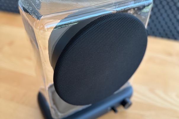 3 bis 4 Millimeter dickes, mundgeblasenes Glas aus Hergiswil.