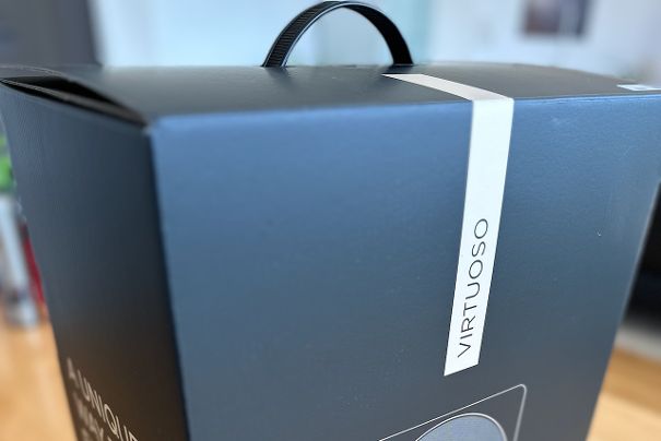 Vorfreude beginnt vor dem Auspacken.