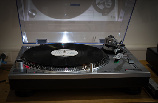 Test von drei Plattenspielern mit USB