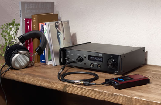 Test: Vier USB-DACs mit Kopfhörerverstärker