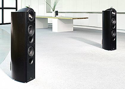 Kef Reference 205: Eine Superbox mit UniQ-Koaxial-Treiber