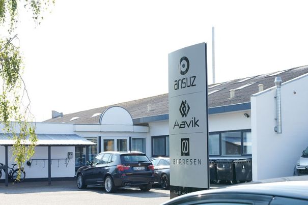 Der bescheidene Firmensitz am Rand von Aalborg.
