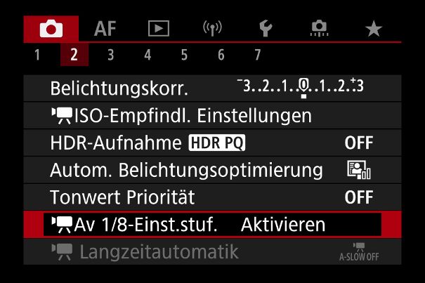 Feiner einstellen: Im Movie-Menü 2 der Canon EOS R7 kann neben der HDR-PQ-Aufnahme auch die 1/8-Blenden-Abstufung aktiviert werden.