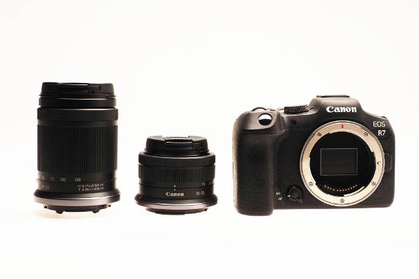 Test: APS-C-Systemkamera Canon EOS R7 - Wolf im Schafspelz | Systemkameras
