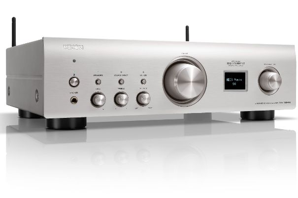 Der Denon PMA-900HNE im edlen Silber-Champagner.