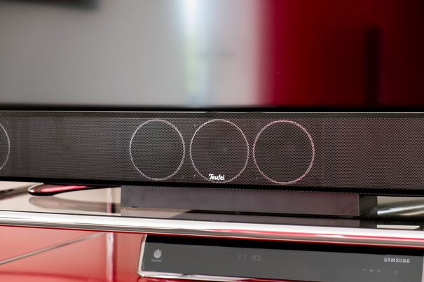 Die Center-Partie der Soundbar erzeugt eine sehr gute Spachverständlichkeit.