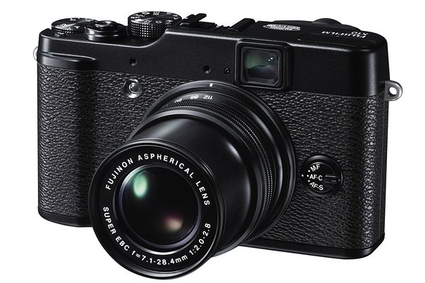 Fujifilm X10 - Die Kompaktkamera der Oberliga bietet im edlen, klassischen Gehäusedesign den Look & Feel einer analogen Sucherkamera.