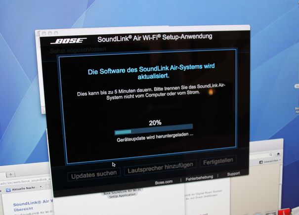 Zur Installation im häuslichen WLAN-Netzt wird das SoundLink Air mittels USB-Kabel mit dem PC/Mac verbunden. Über die Bose Webseite wird man Schritt für Schritt durch das sehr einfache Installationsprozedere geführt.