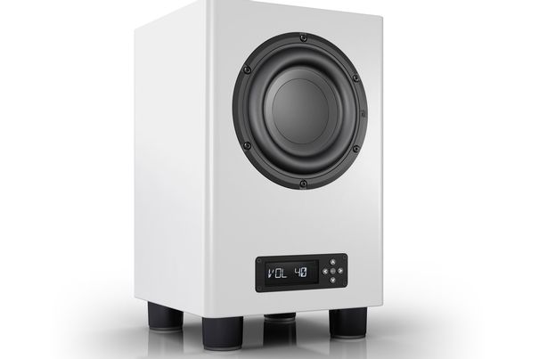 Der Subwoofer AW-350 erweitert den Frequenzumfang der A-100 und A-200. Zusammen mit der A-300 ist er wohl eher ein Ding für totale Bassfreaks