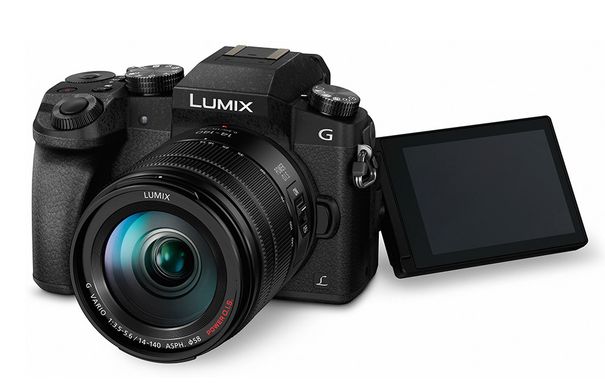 Plastikhaufen: DiIe Panasonic Lumix DMC-G70 macht beim ersten Eindruck keine gute Falle