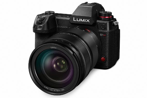 Filmemacher: Die neue Panasonic Lumix S1H wurde speziell für Videoaufnahmen konzipiert und ermöglicht als weltweit erste digitale Wechselobjektiv-Systemkamera Videoaufnahmen in 6K/24p.