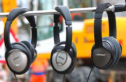 Test Bose QC 25