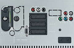 Variante mit Analogtuner und Satellitenreceiver mit Decoder