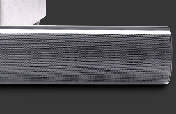 Die Soundbar enthält zwei voneinander getrennte Zweiweg-Boxen, die mit je zwei 7,5-cm-Mitteltönern und je einer 2,5-cm-Kalotte bestückt sind.