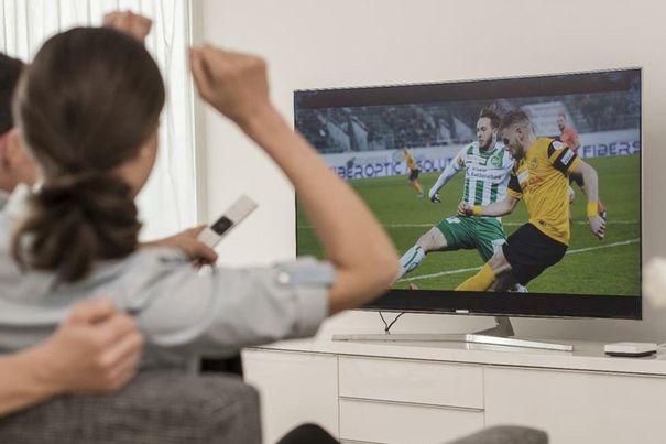 Viele wollen die Fussball-EM in 4K/UHD geniessen. Nun wissen auch Sie, wie's geht. (Bild: Swisscom)