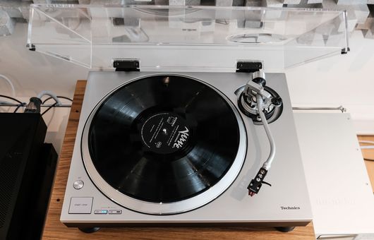 Test Des Technics Plattenspielers Sl 1500c Neu Technics Plattenspieler