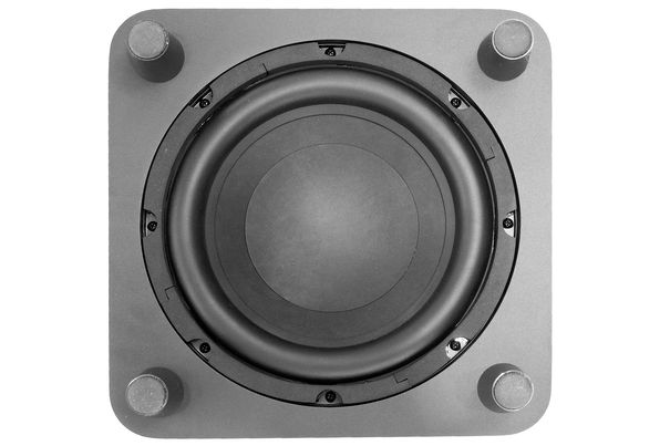 Der nach unten abstrahlende Lautsprecher des 13 kg schweren Subwoofers des JBL-Bar-5.1-Systems hat einen Durchmesser von 10 Zoll, also rund 25 cm.